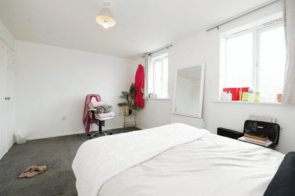 Property at Tee Tong Road, Long Lawford, Rugby