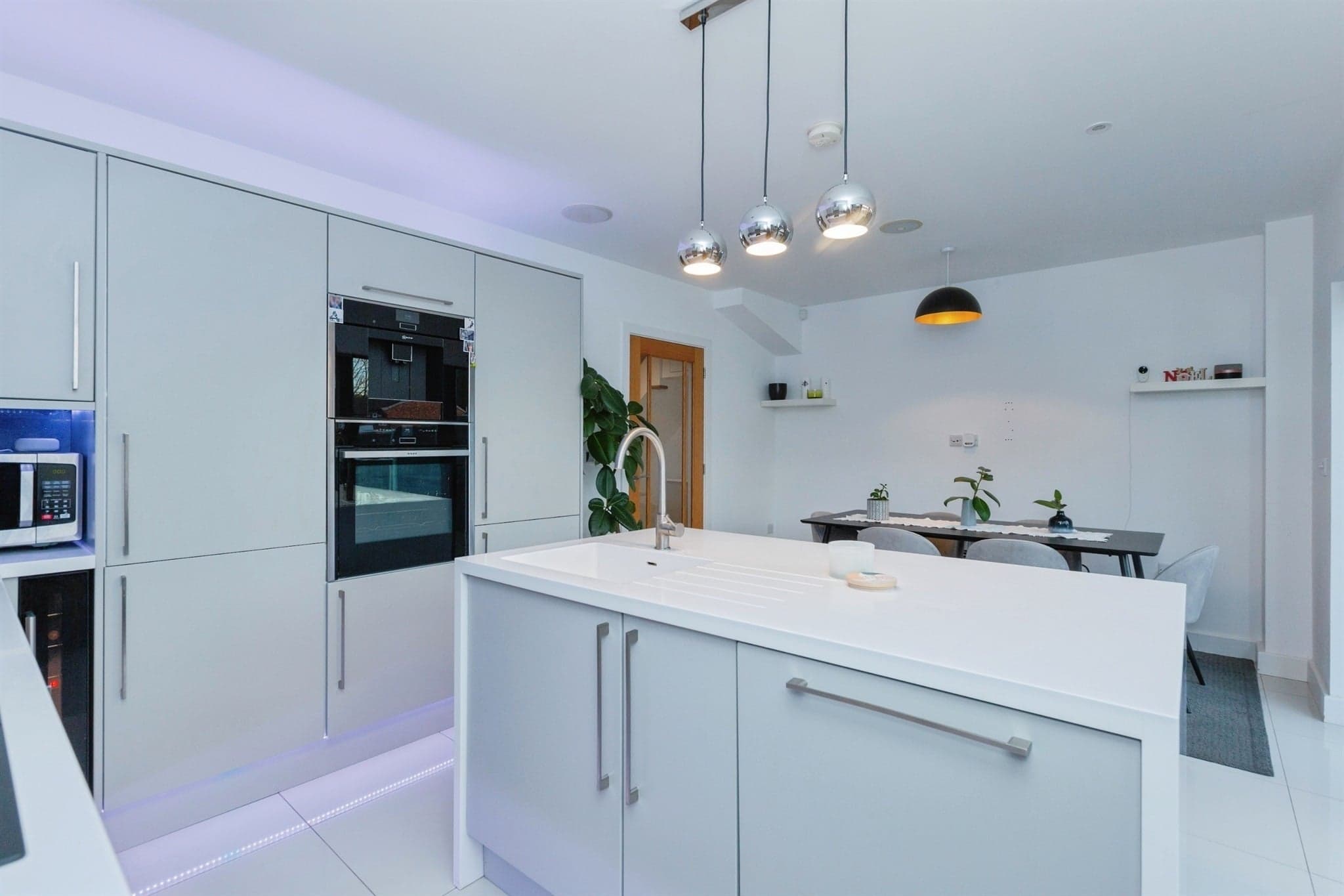 Property at Grange Drive, Glen Parva, Leicester