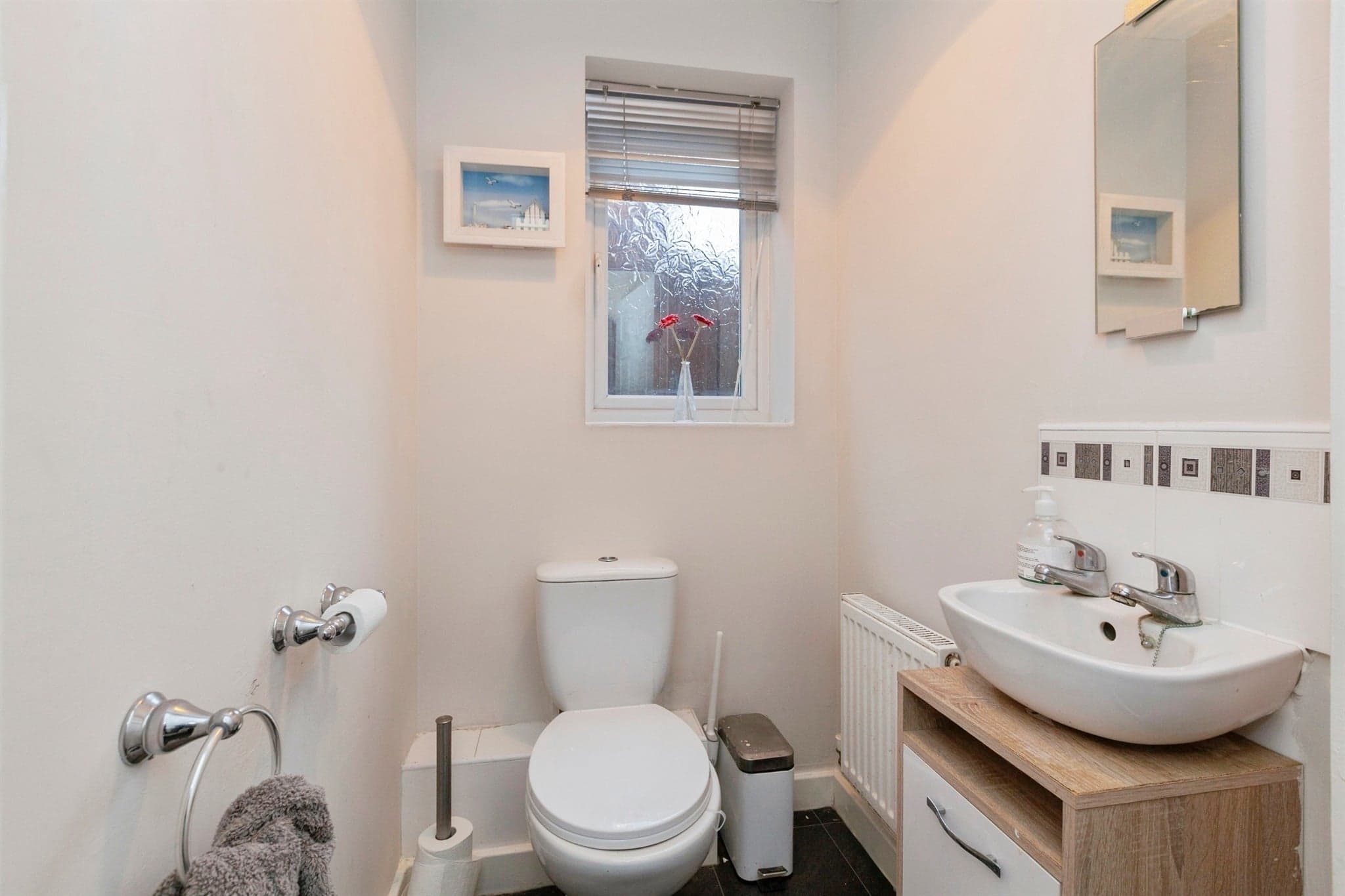 Property at Parnell Close, Littlethorpe, Leicester