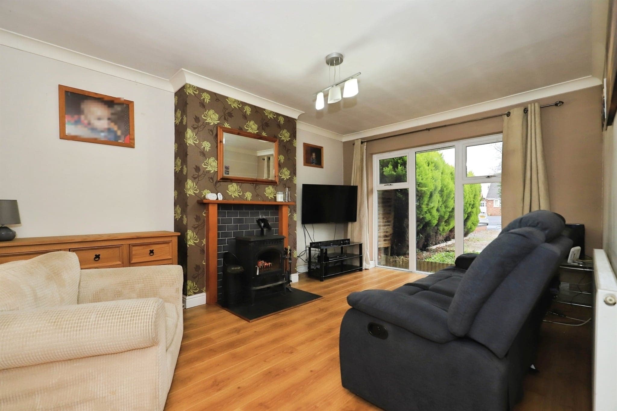 Property at Pinewood Close, Kidderminster