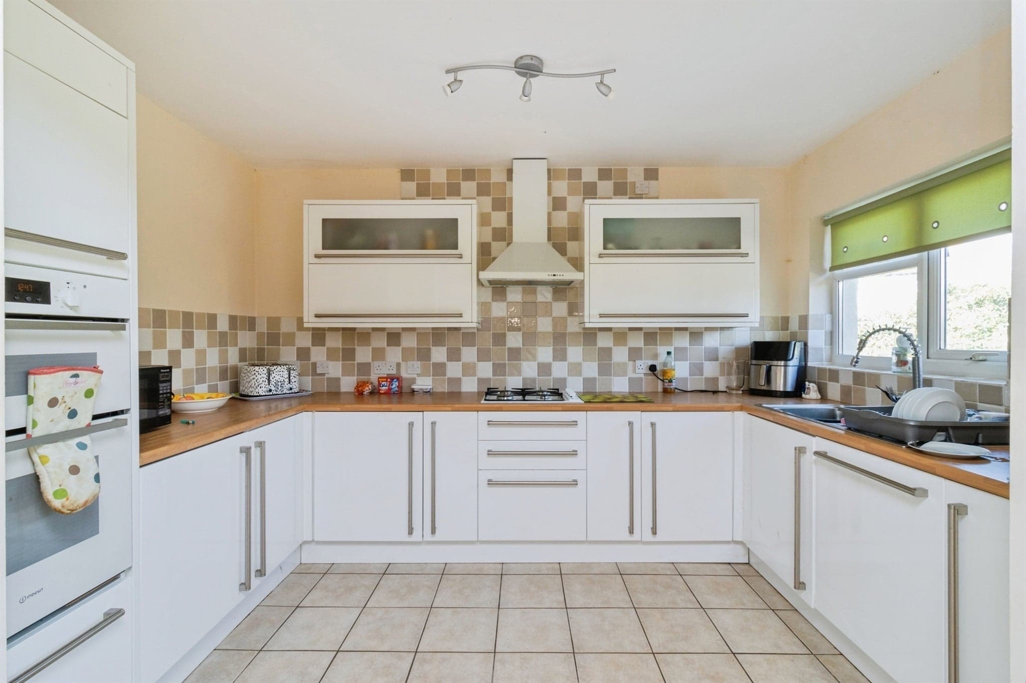 Property at Broadsands Avenue, Paignton