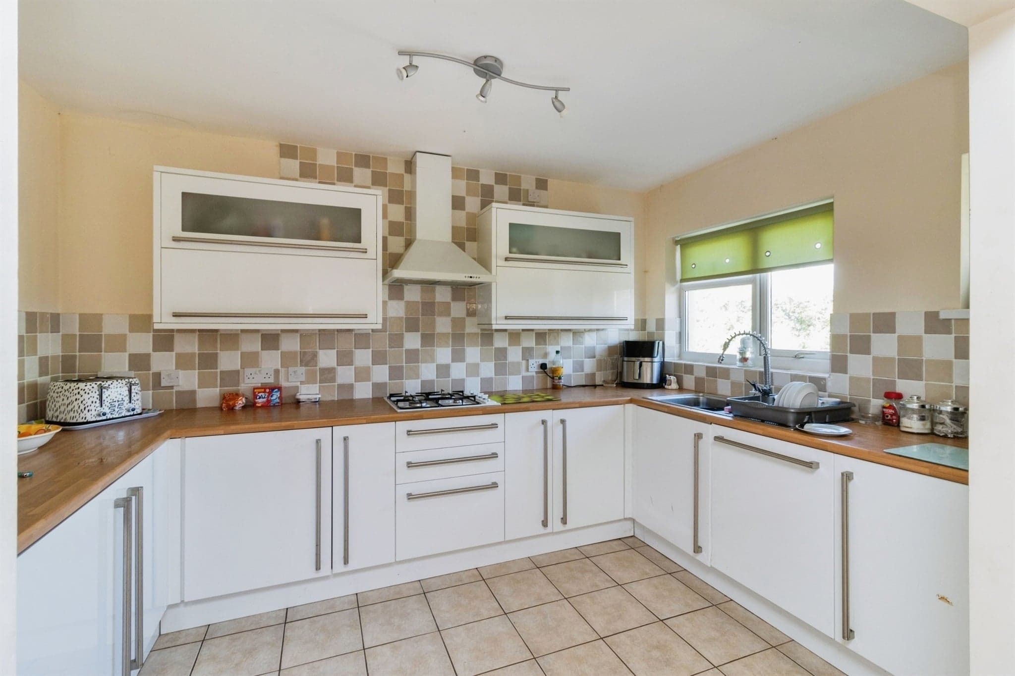 Property at Broadsands Avenue, Paignton