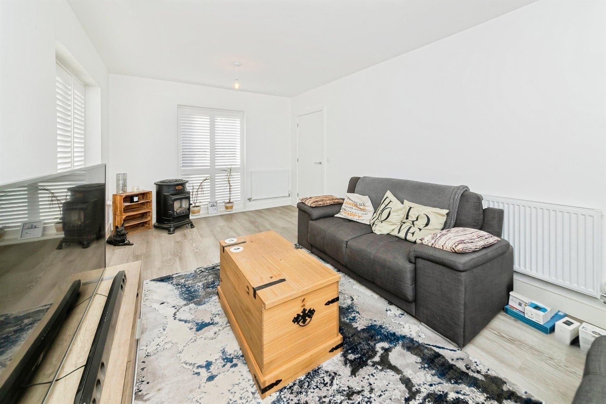 Property at Burtenshaw Close, Copthorne, Crawley