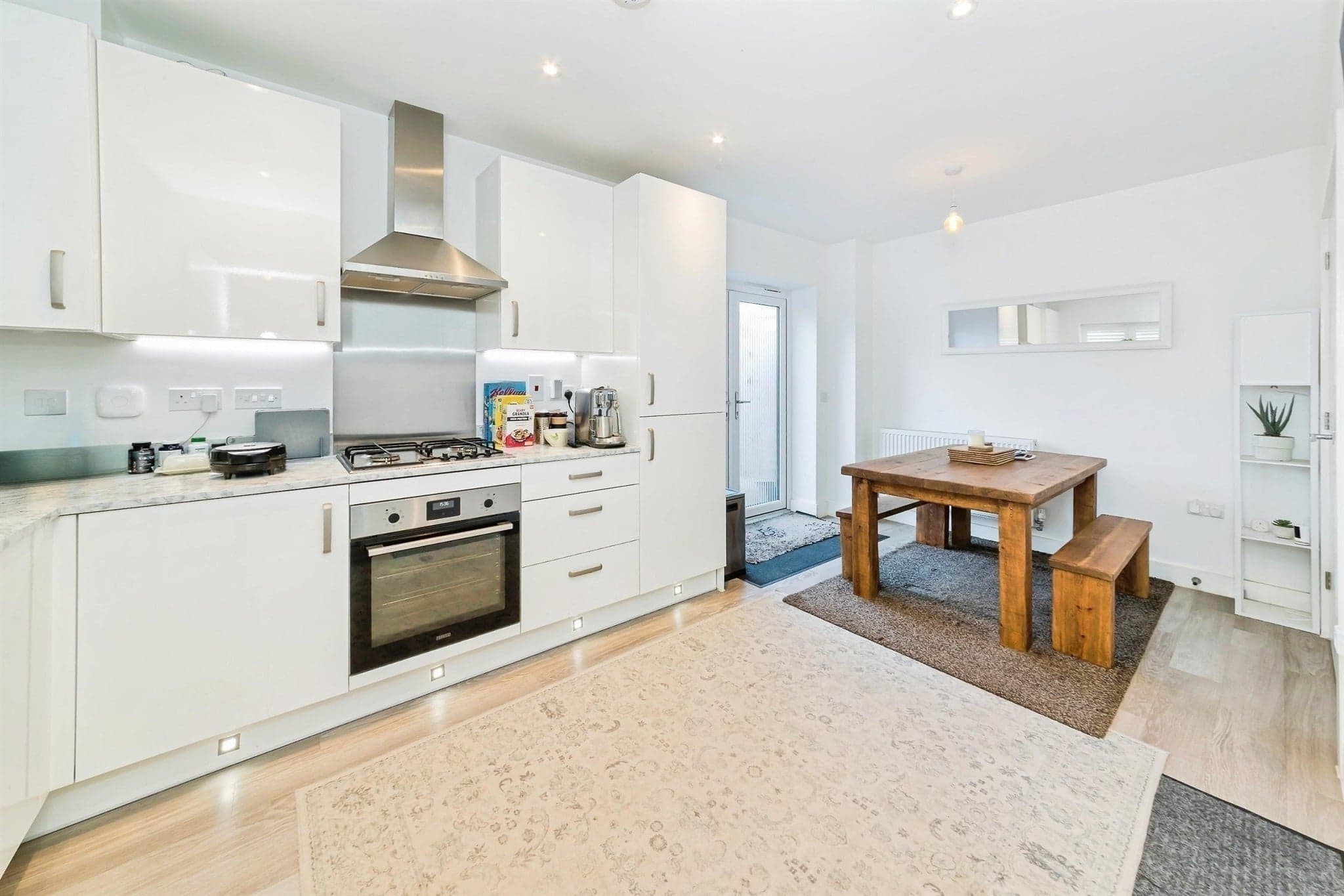 Property at Burtenshaw Close, Copthorne, Crawley