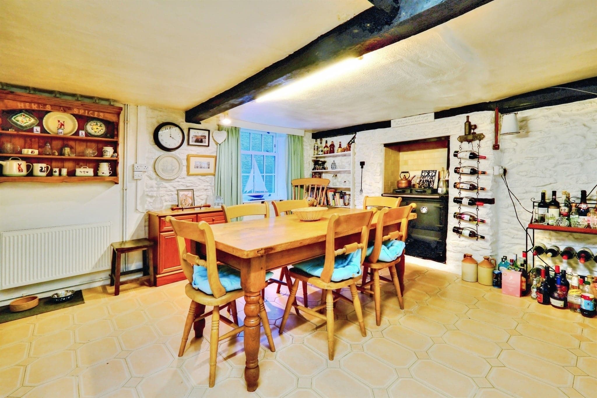 Property at High Street, Henstridge, Templecombe