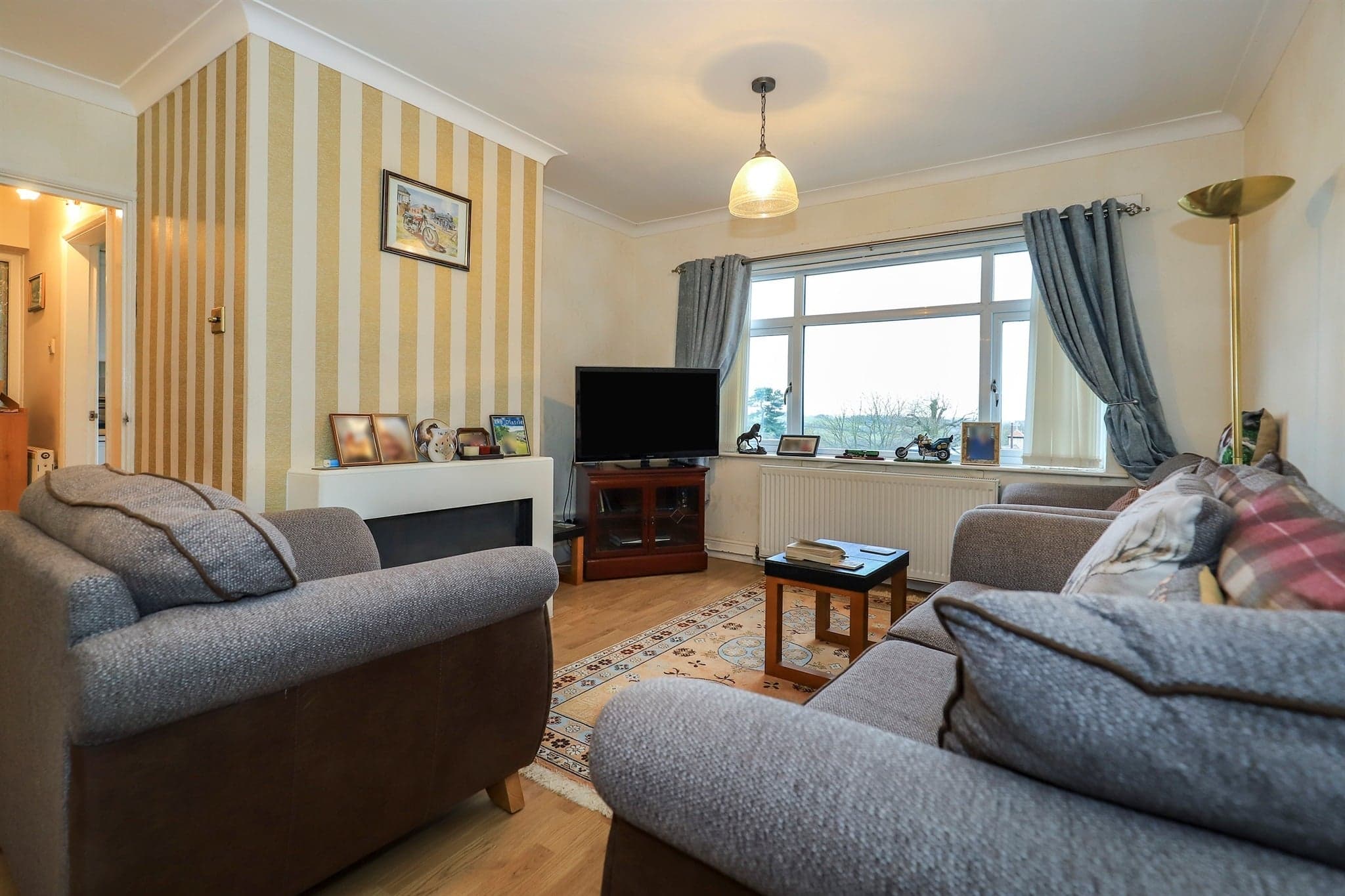 Property at Wheathill Close, Wolverhampton