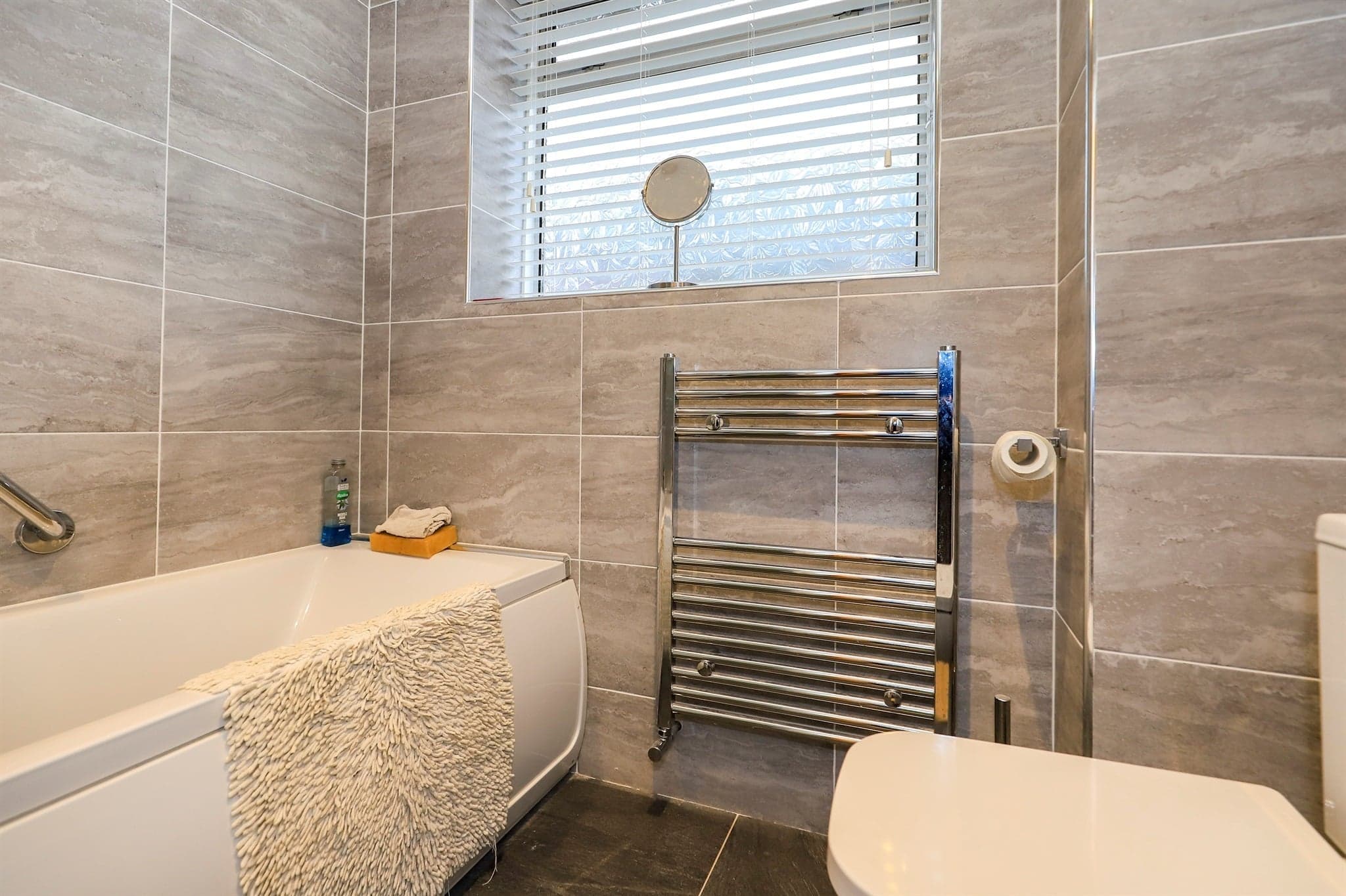 Property at Wheathill Close, Wolverhampton