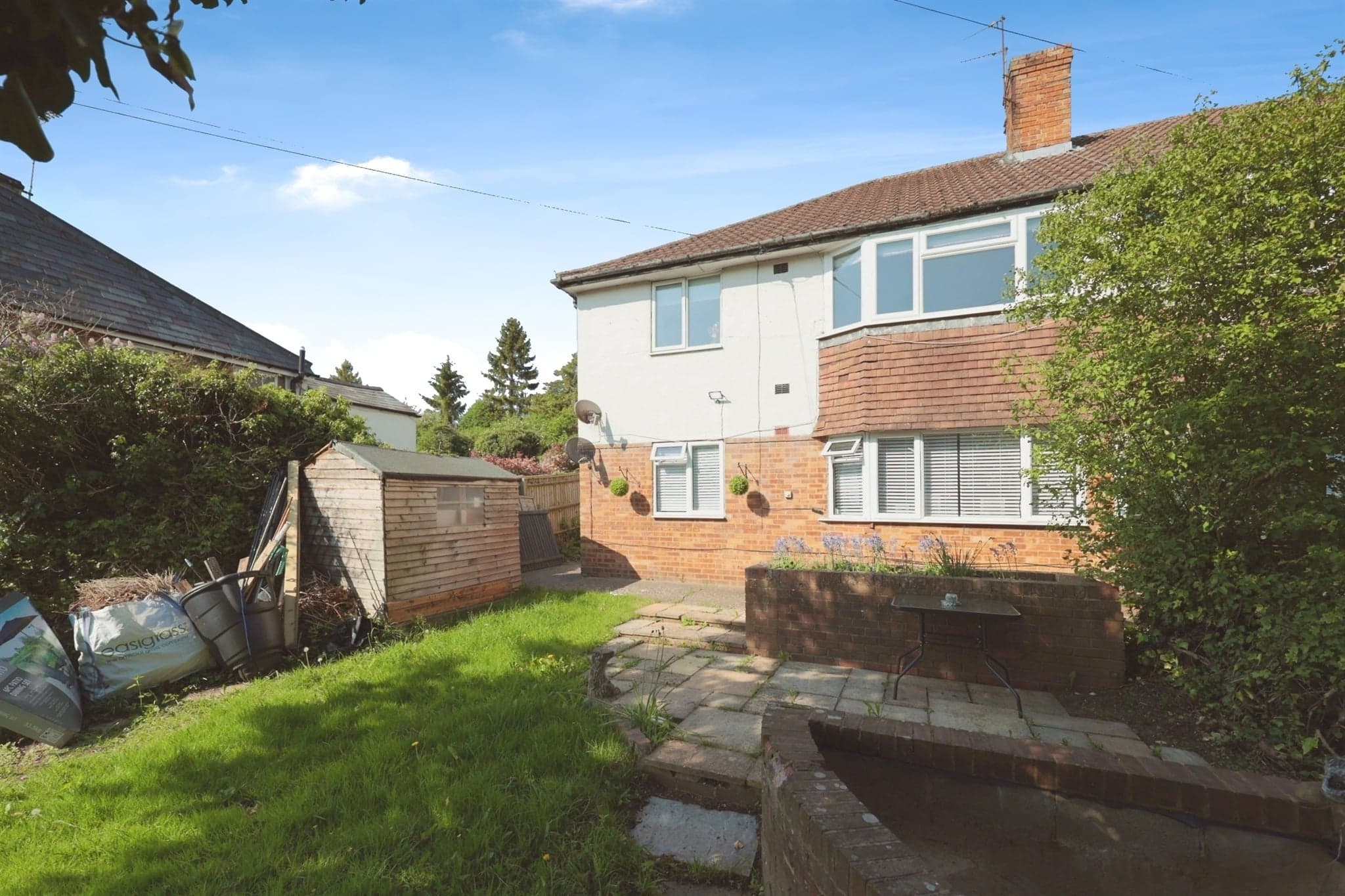 Property at London Road, High Wycombe