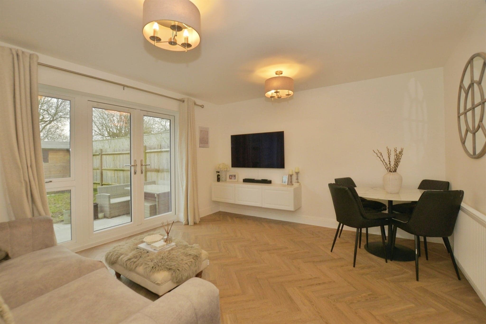 Property at Ringlet Close, Kennington, ASHFORD