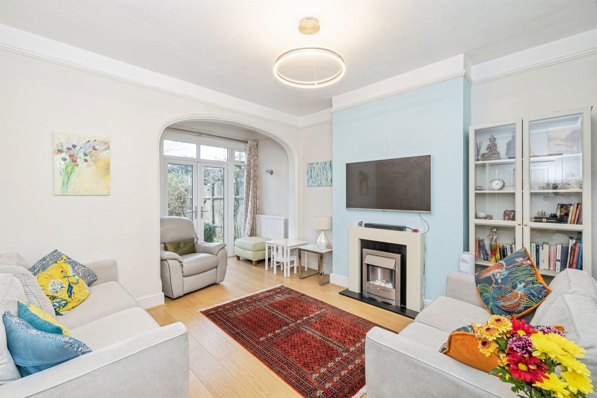 Property at Avenue Rise, Bushey