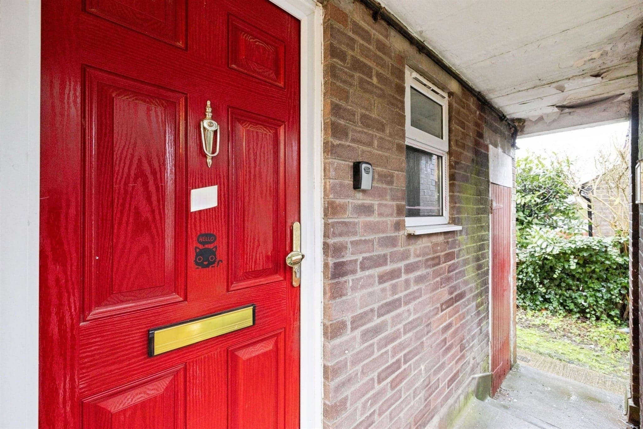 Property at Cotswold Avenue, Bushey