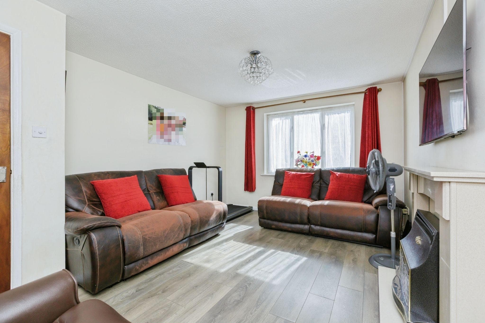 Property at Woodborough Road, Leicester
