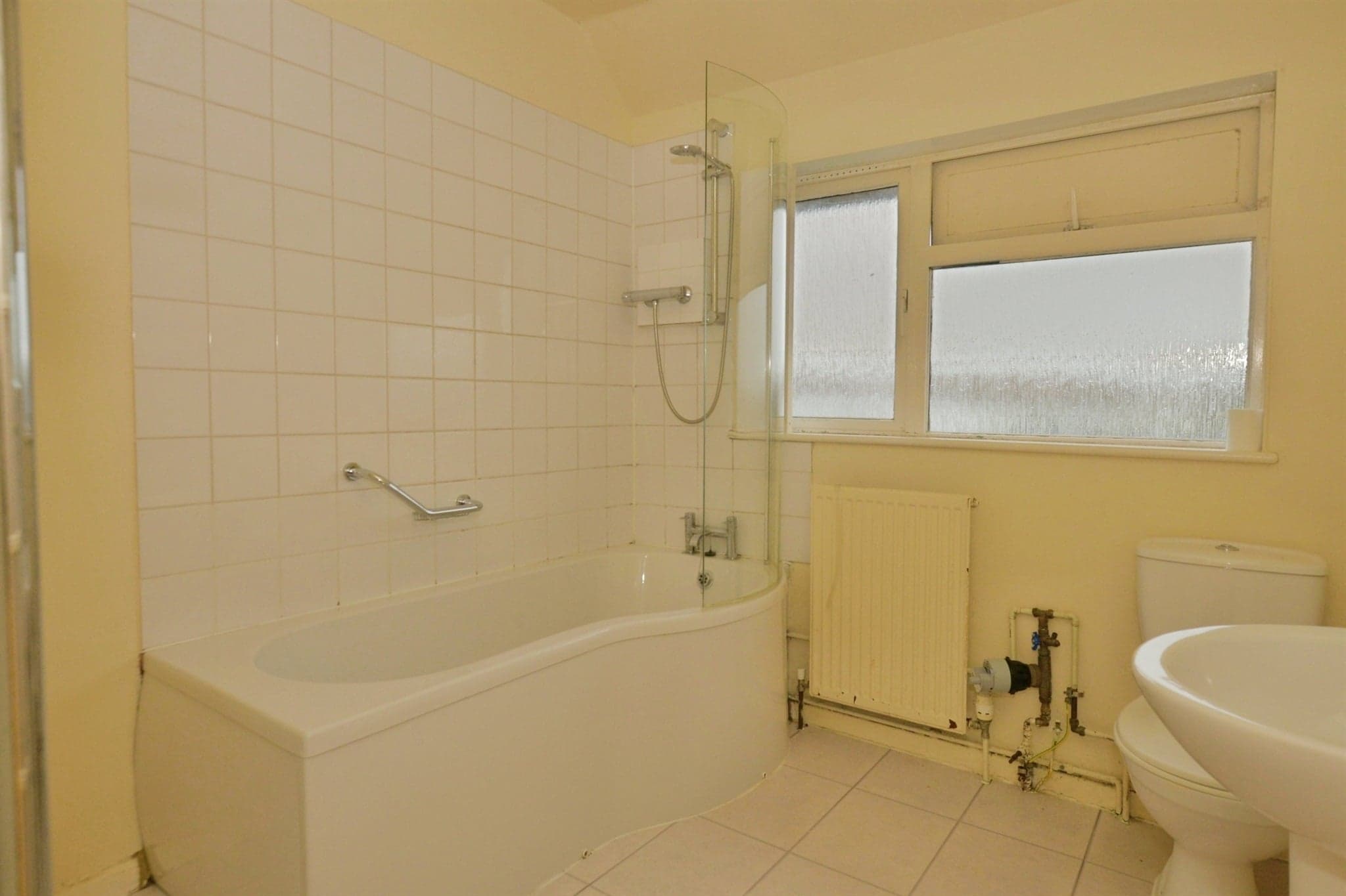 Property at Bond Road, Ashford