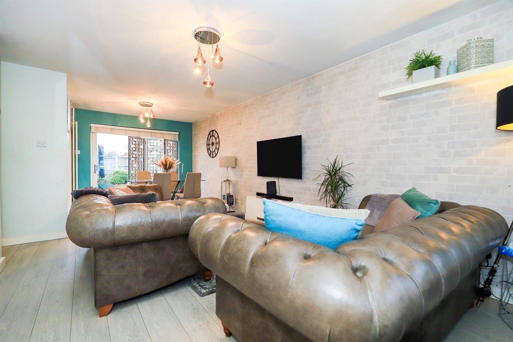 Property at Farmoor Way, Moseley Parklands, Wolverhampton