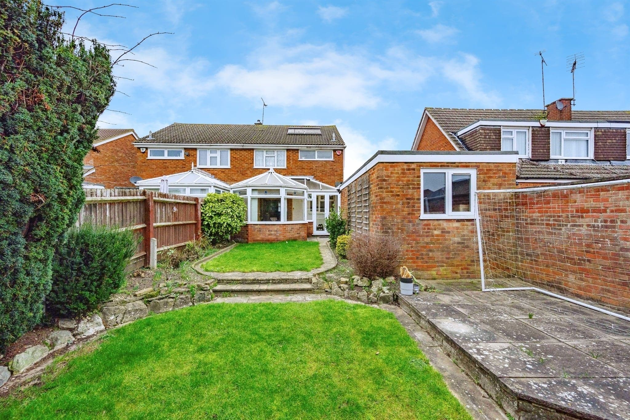 Property at Turnpike Drive, Luton