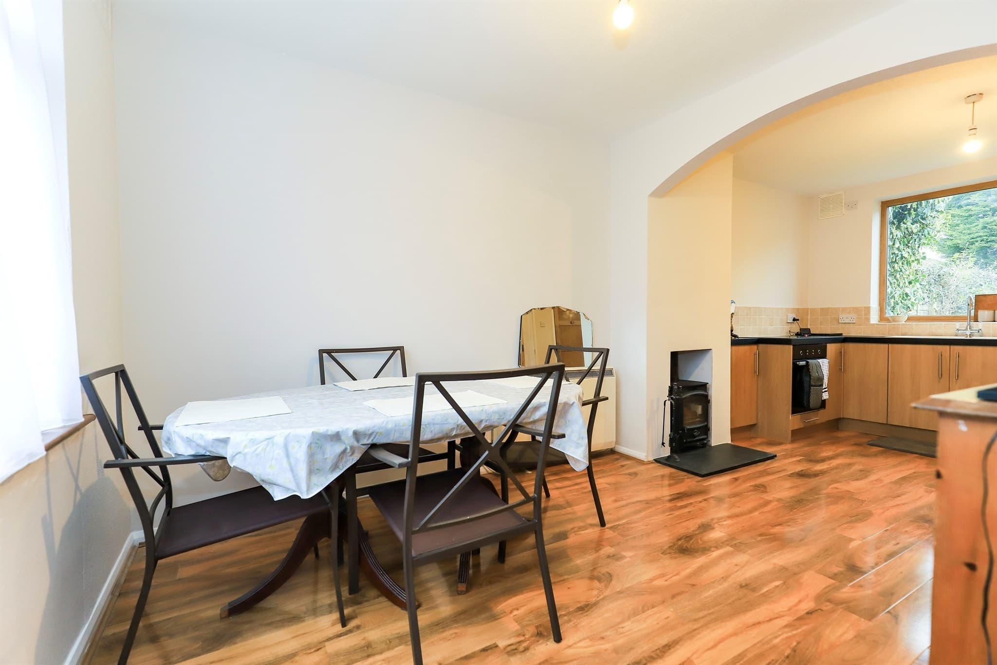 Property at School Road, Tettenhall Wood, Wolverhampton