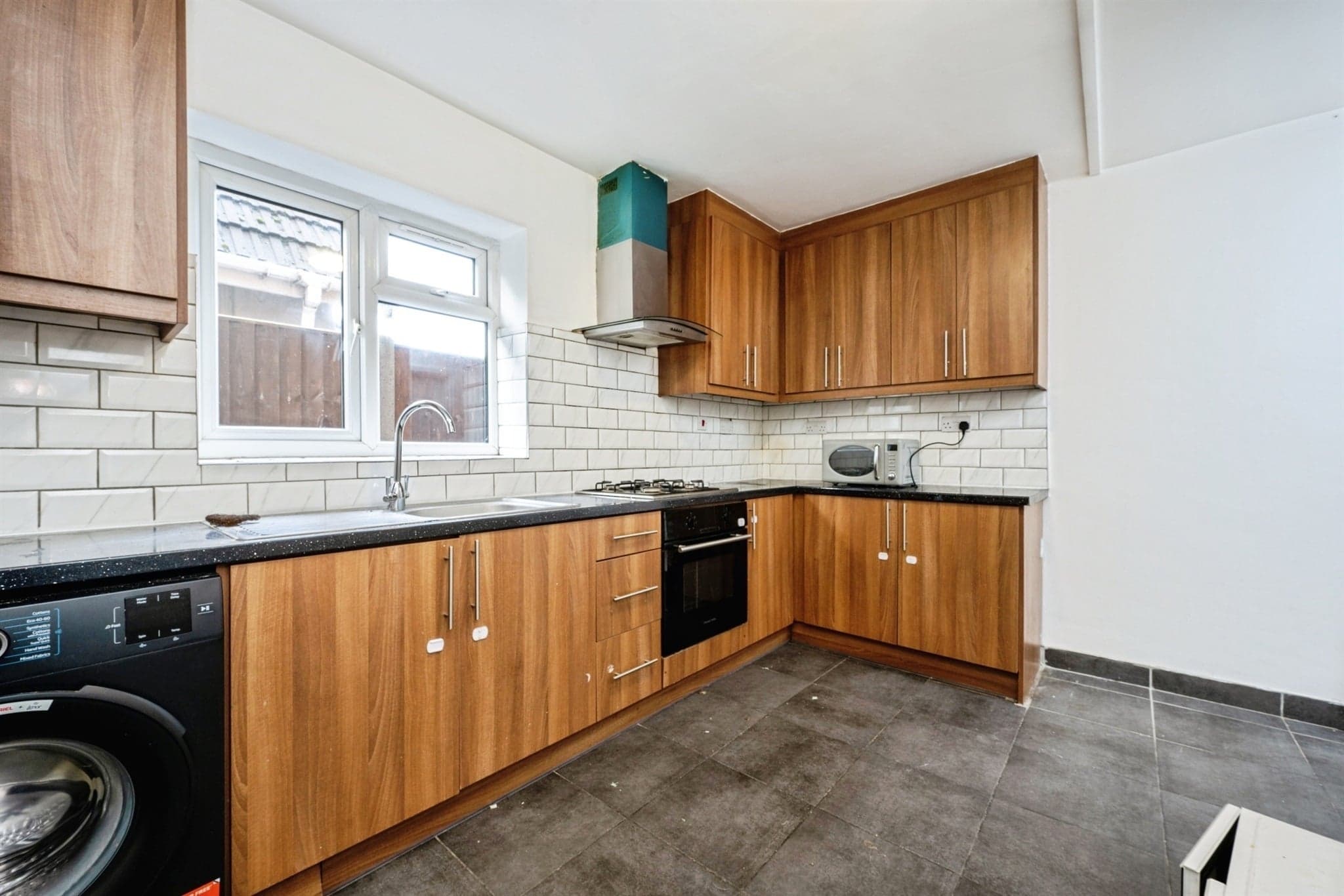 Property at Dunstable Road, Luton