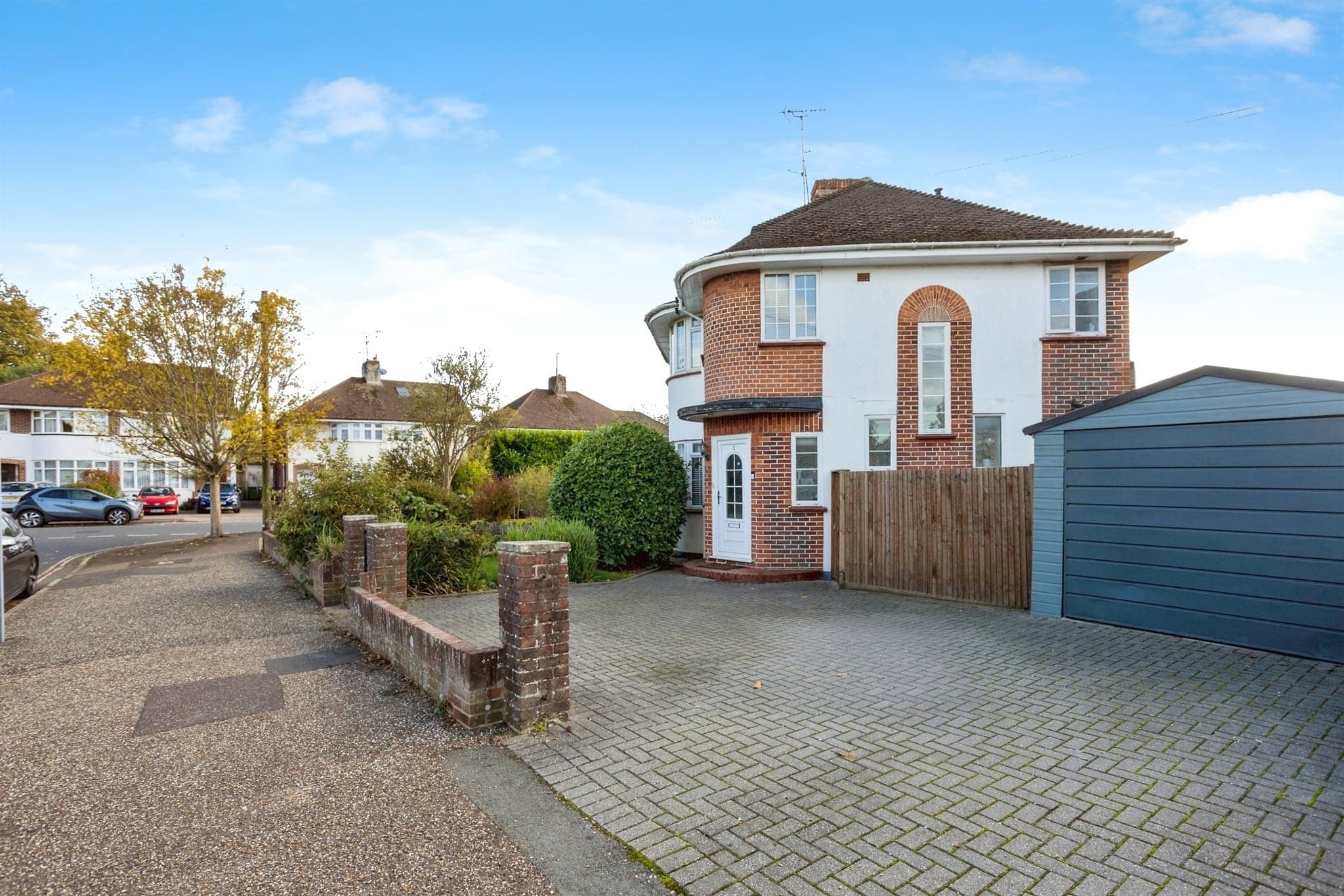 Property at Curzon Avenue, Horsham