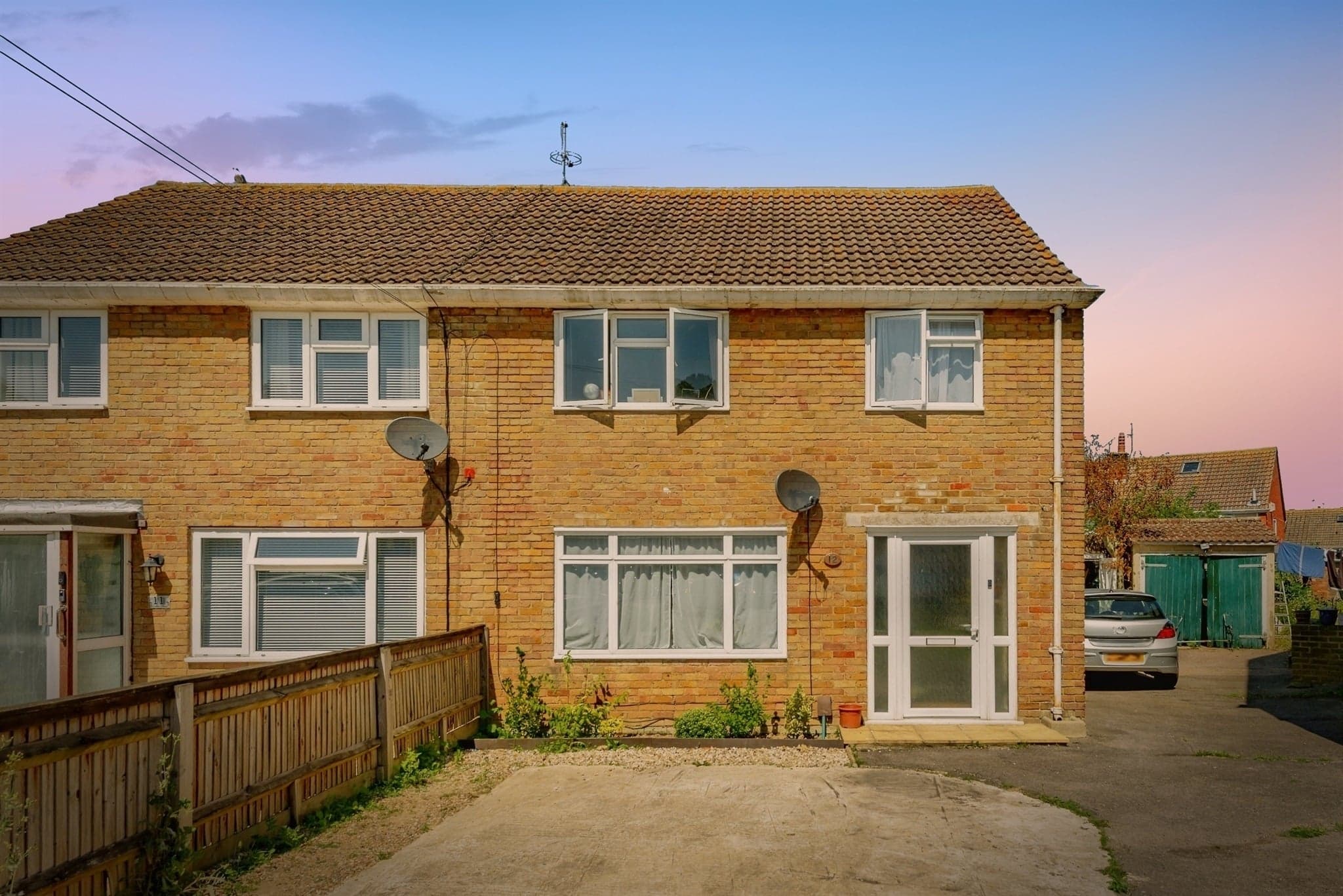 Property at Coombe Close, Crawley