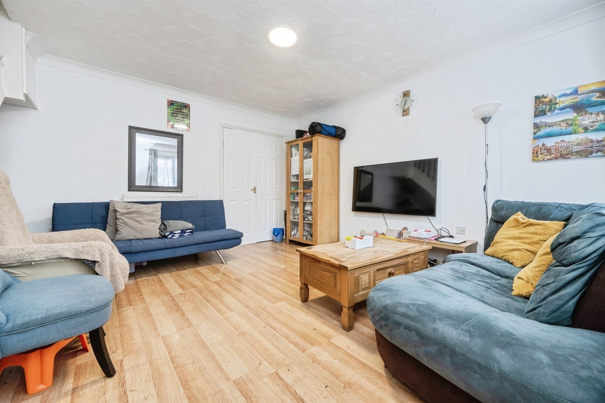 Property at Dunraven Avenue, Luton