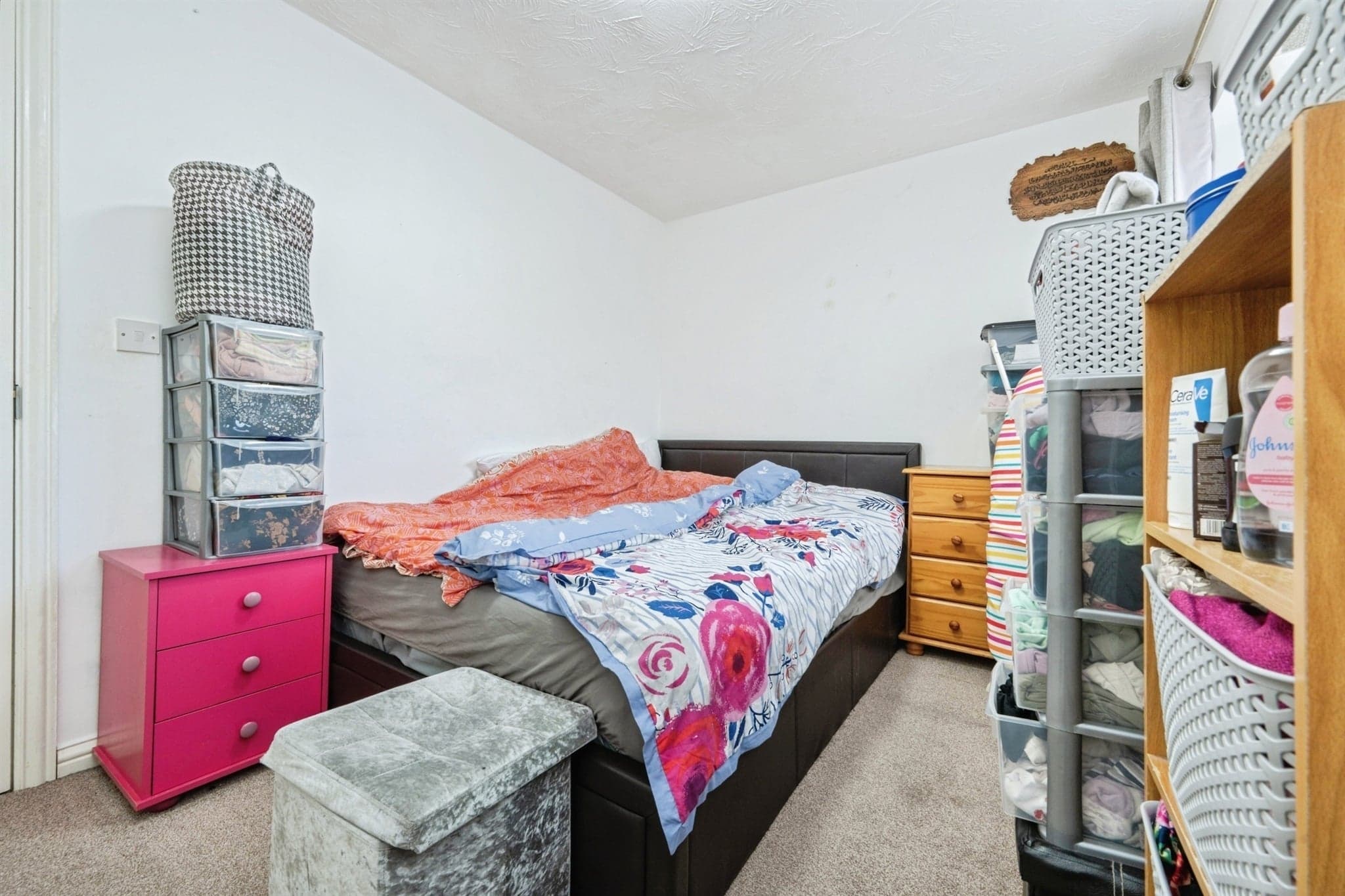 Property at Dunraven Avenue, Luton