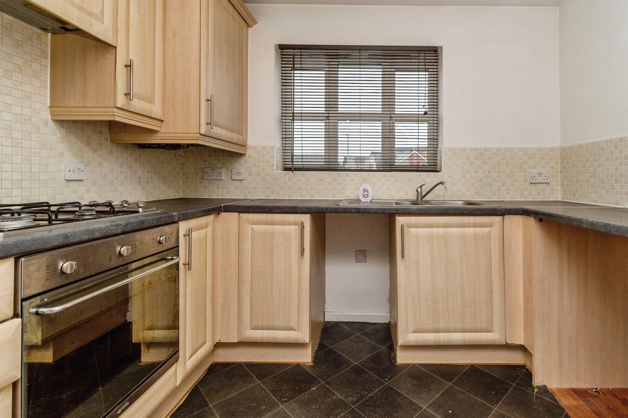 Property at Manifold Way, Wednesbury