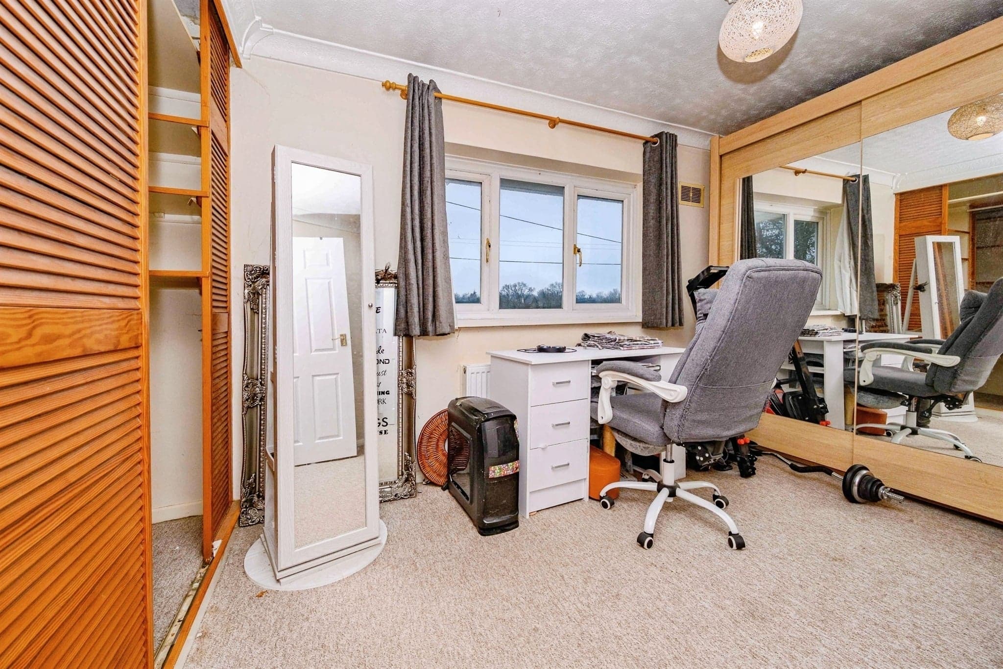 Property at Hill Common, Hemel Hempstead