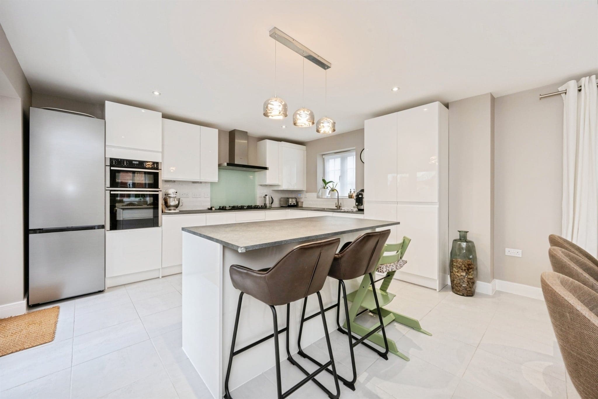 Property at Hare Meadow, Great Barford, Bedford