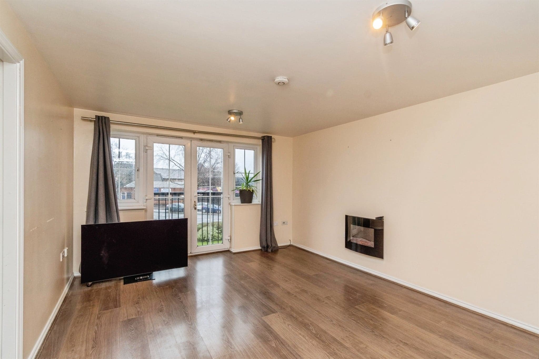 Property at Holyhead Road, Wednesbury