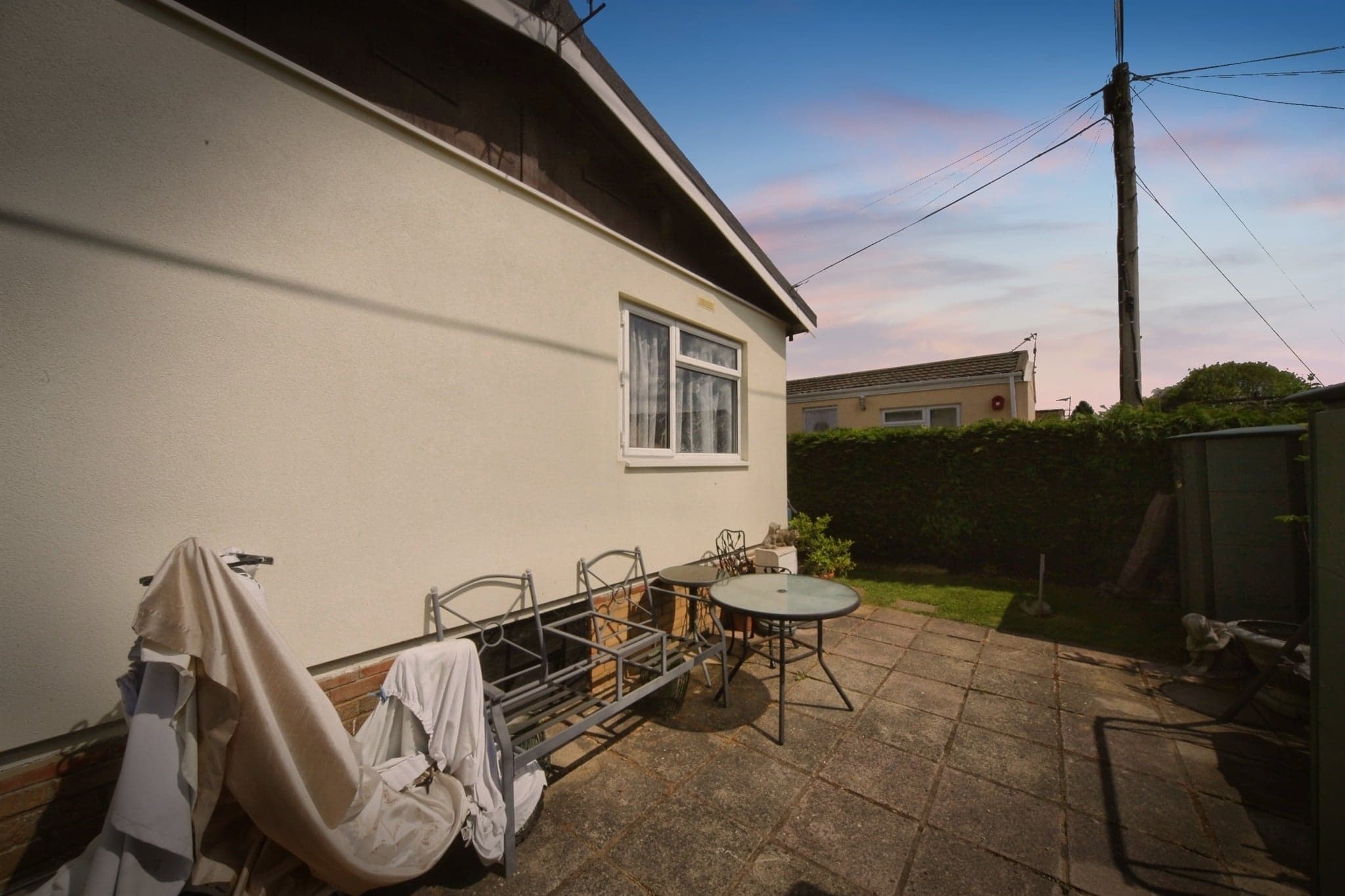 Property at Little Meadow, Woodside Home Park, Luton