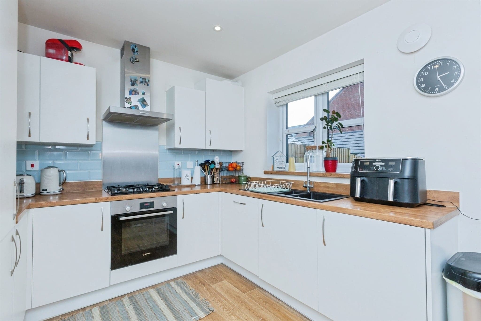 Property at Tollgate Close, Oadby, Leicester