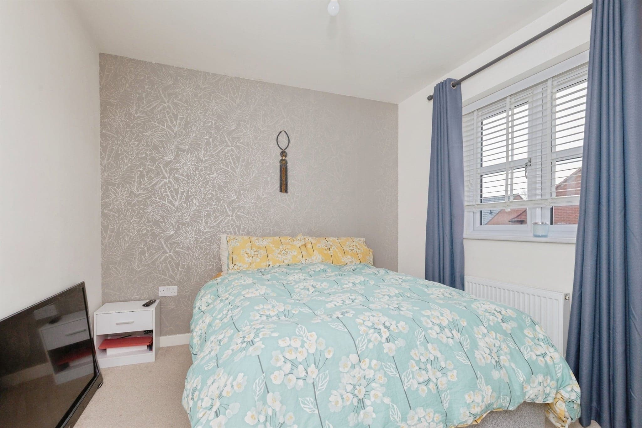 Property at Tollgate Close, Oadby, Leicester