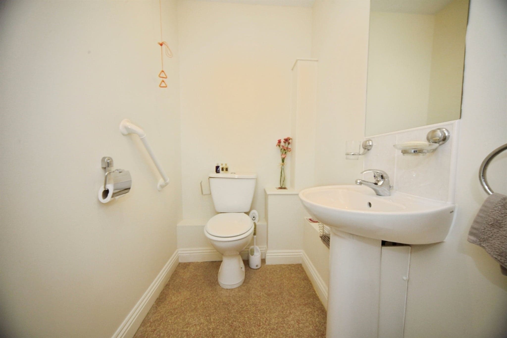 Property at Hancock Drive, Luton