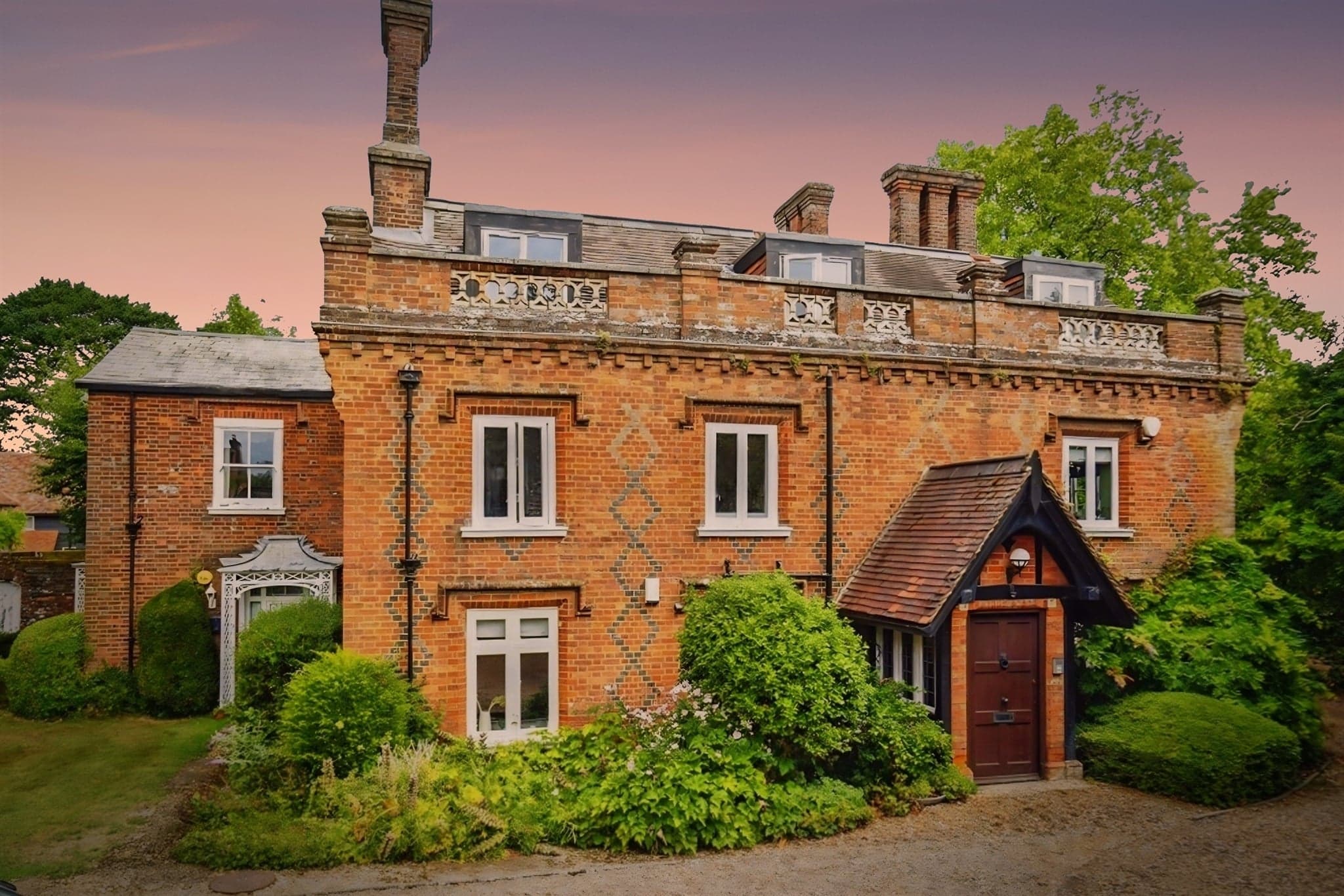 Property at Totteridge Lane, High Wycombe