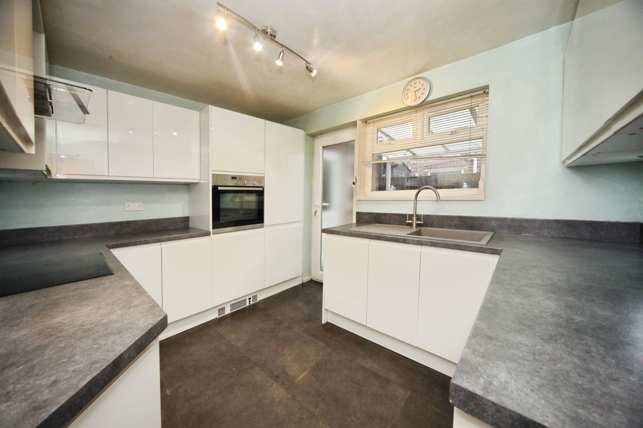 Property at Braceby Close, Luton