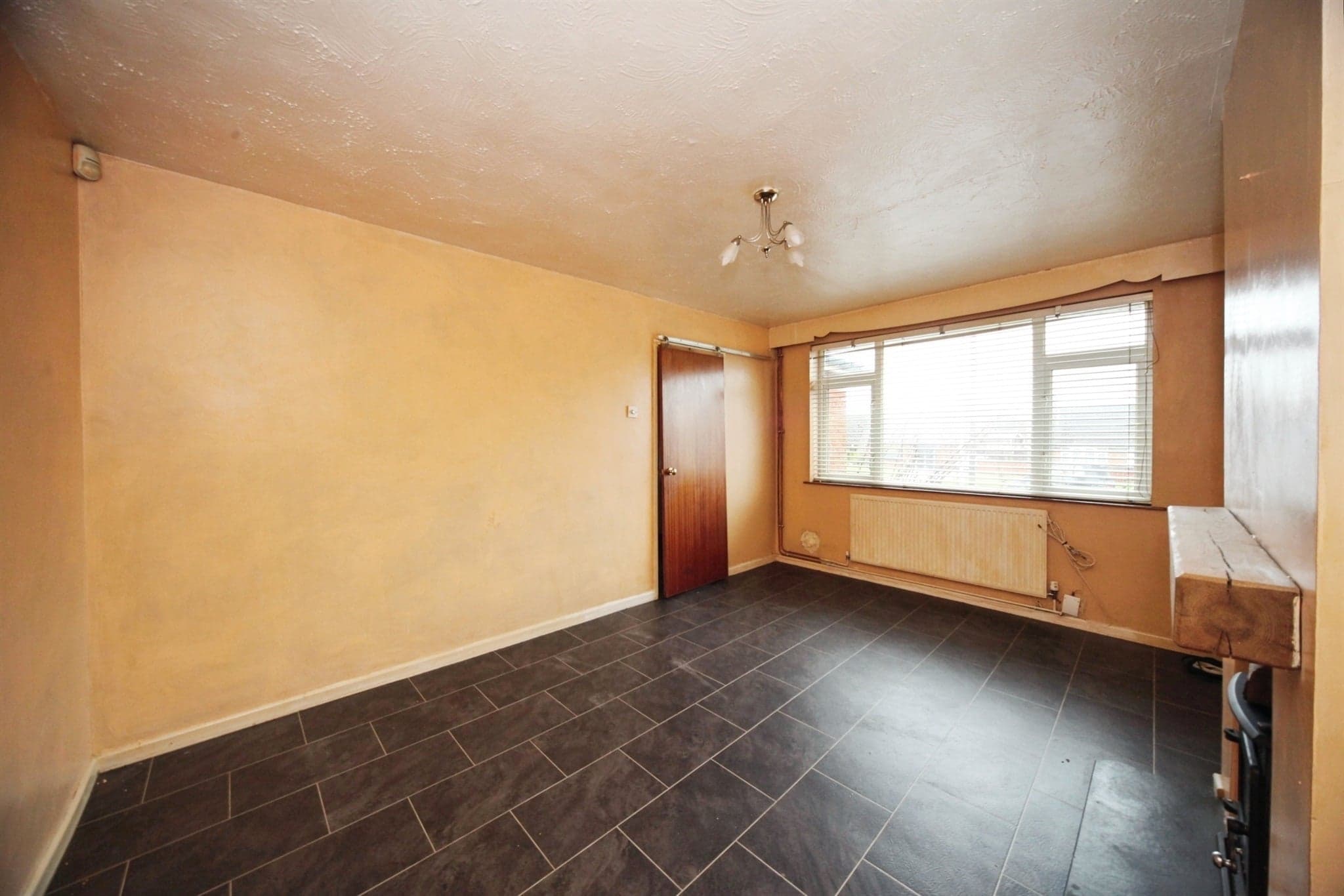 Property at Braceby Close, Luton