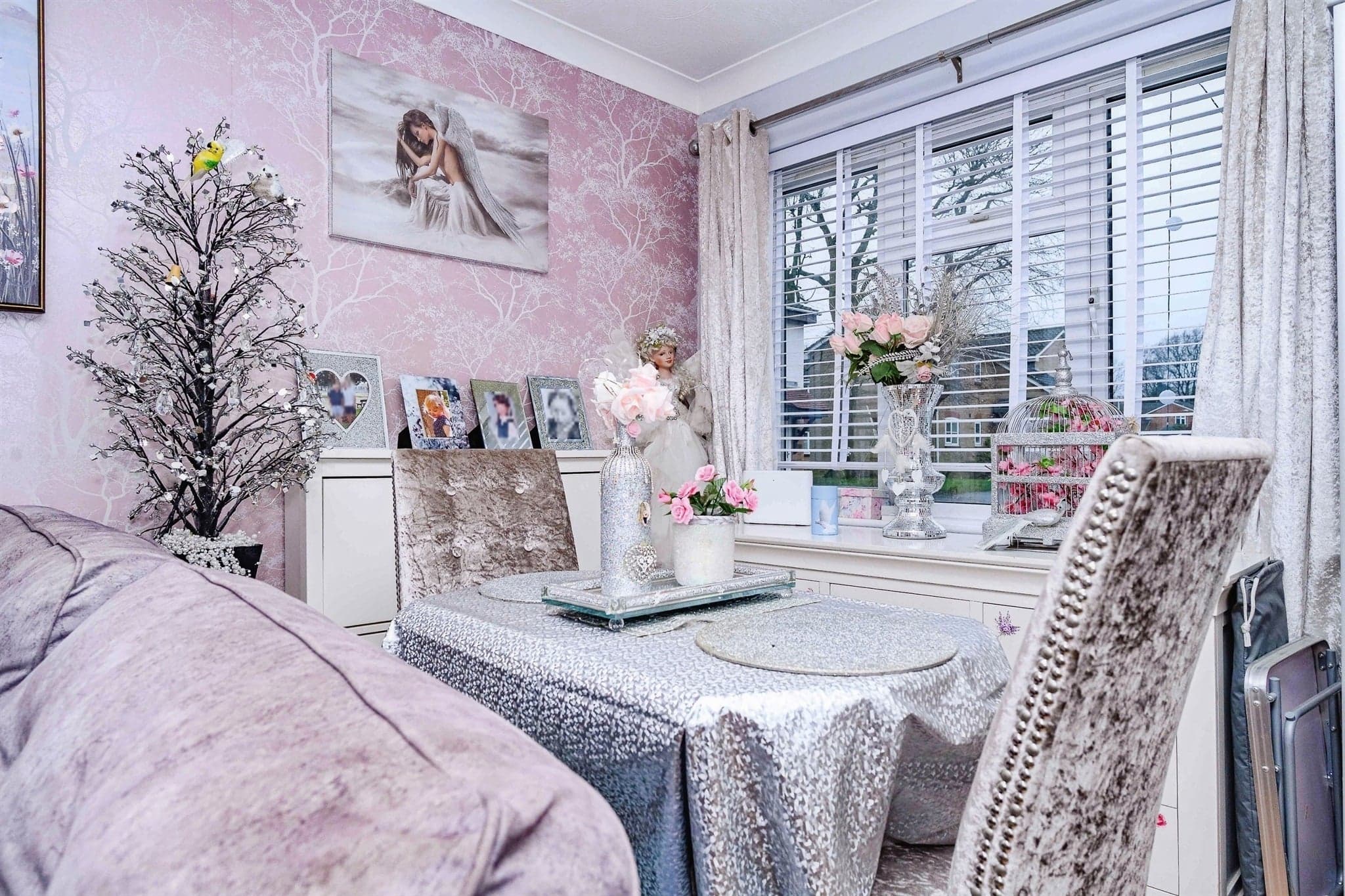 Property at Crest Park, HEMEL HEMPSTEAD