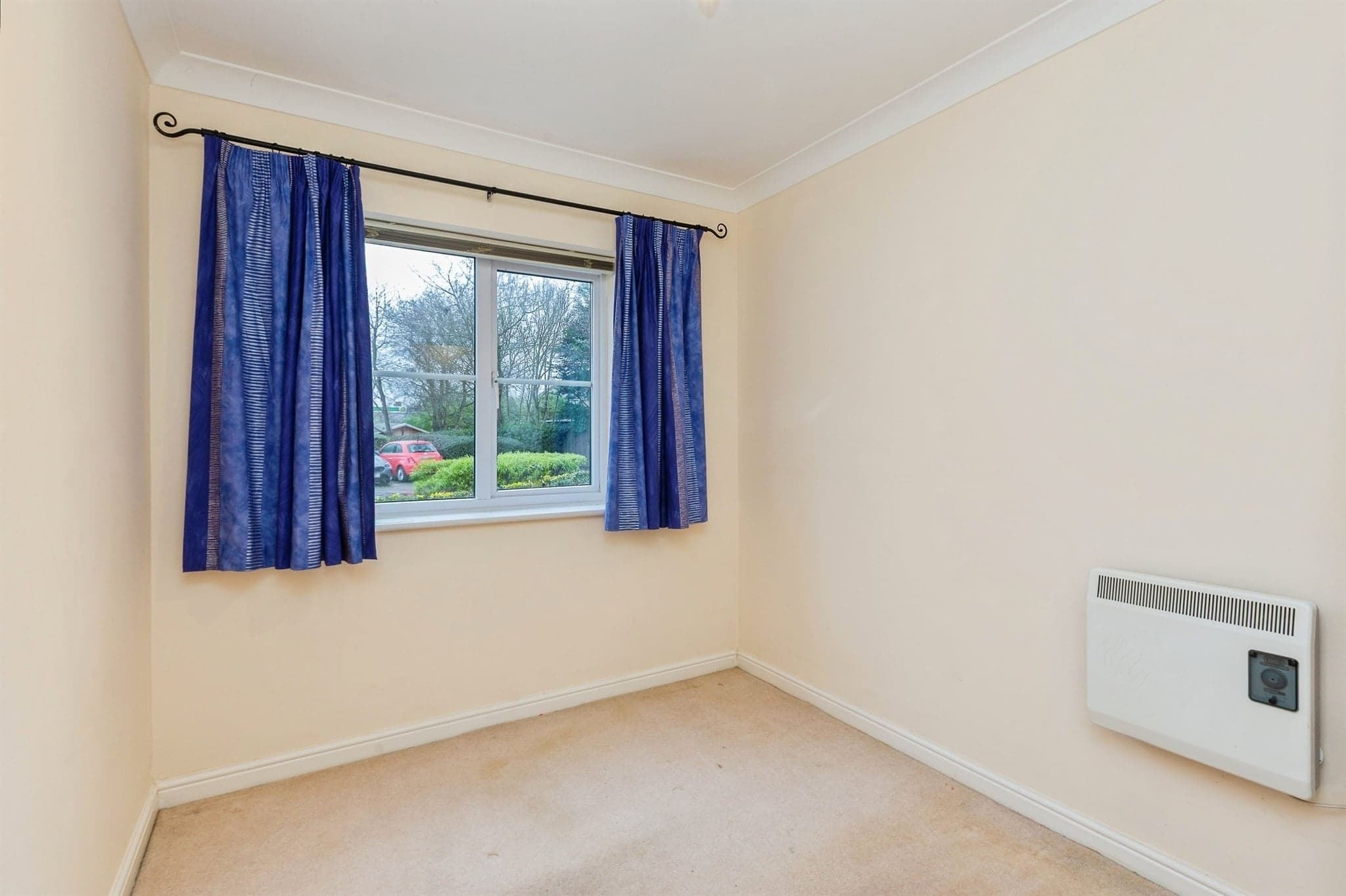 Property at Coy Court, Aylesbury
