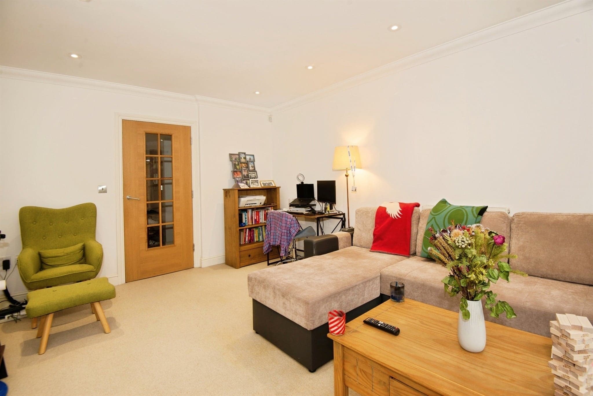 Property at Templeside Gardens, High Wycombe