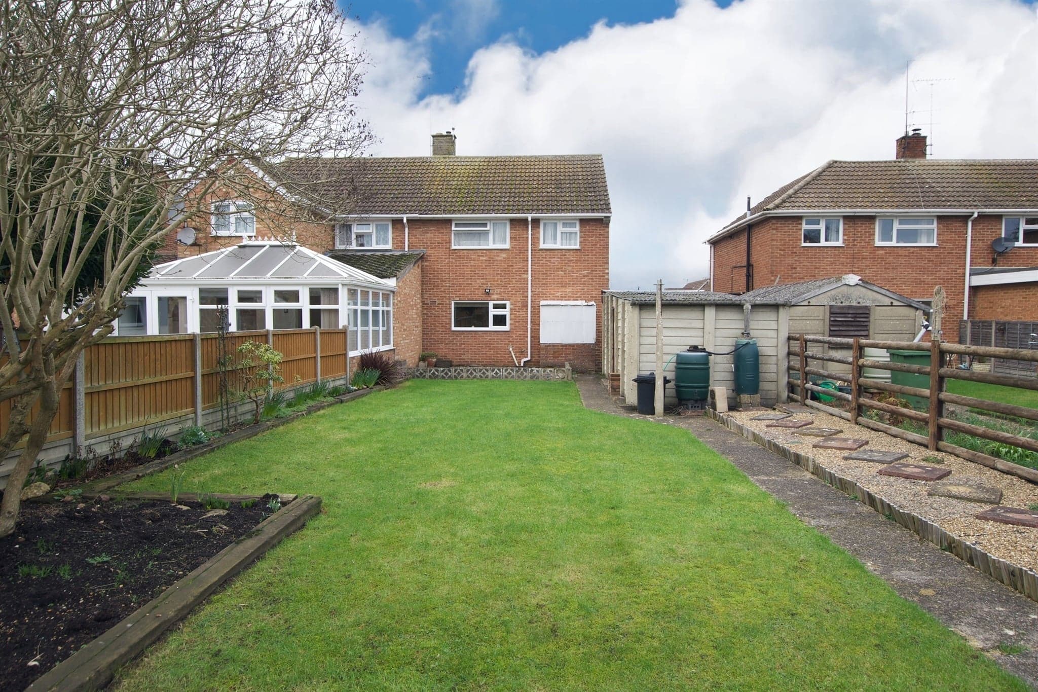 Property at Russell Way, Leighton Buzzard