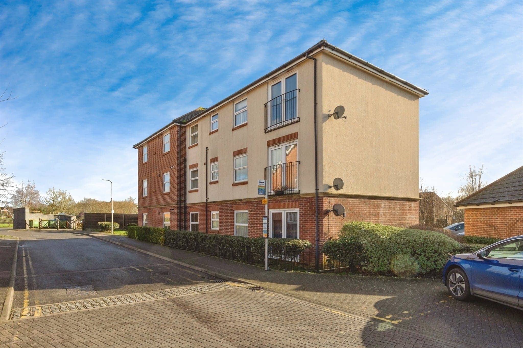 Property at Hurst Road, Kennington, Ashford