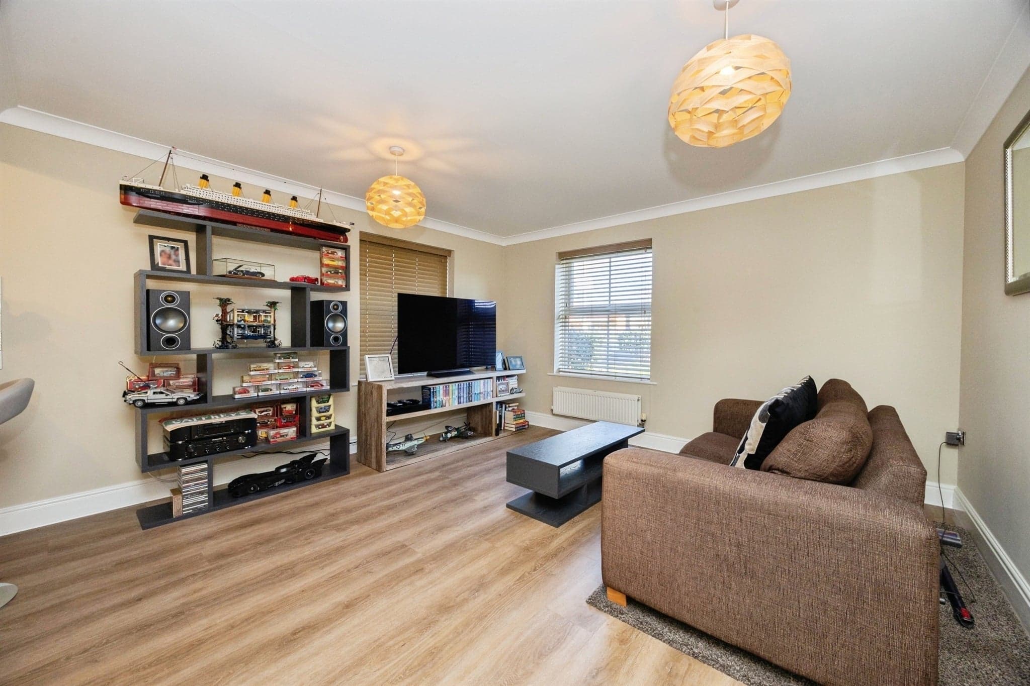Property at Hurst Road, Kennington, Ashford