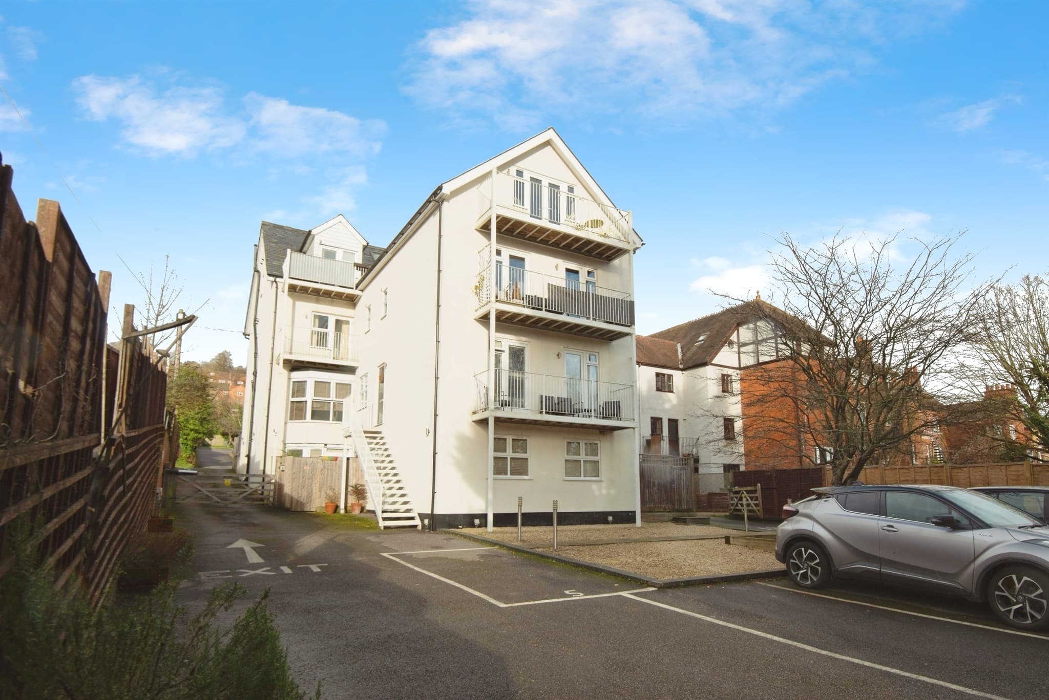 Property at West Wycombe Road, High Wycombe