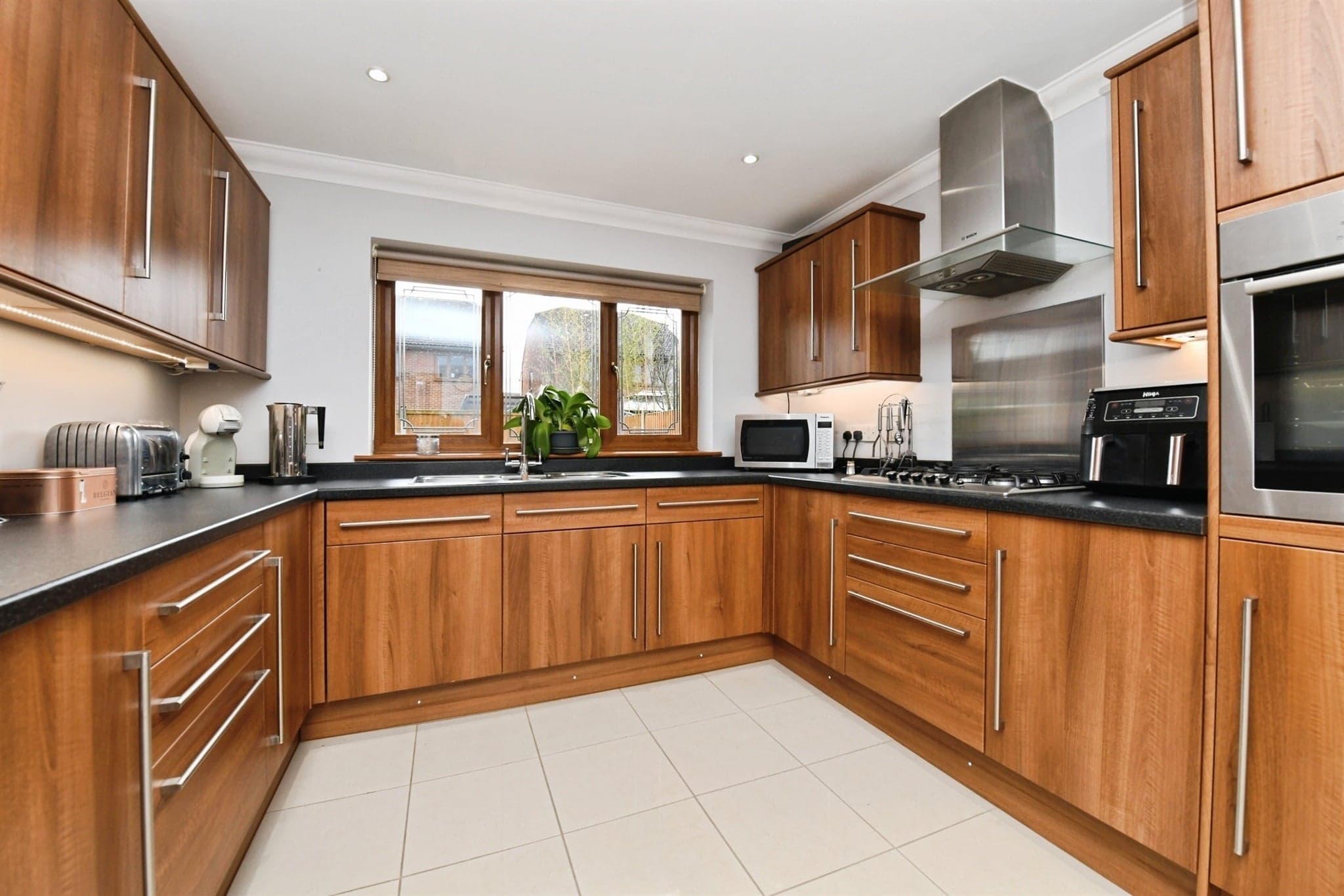 Property at Coventry Close, Hullbridge, Hockley