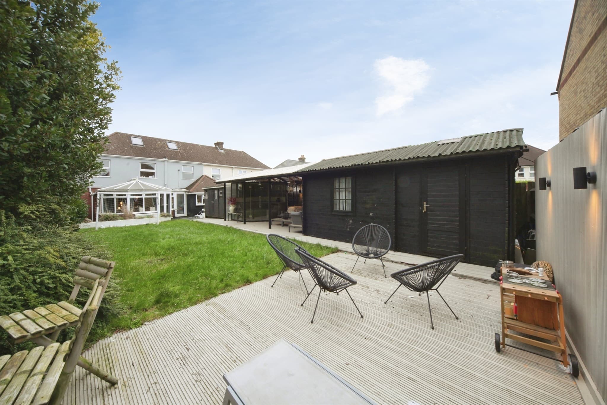 Property at Dellcot Close, Luton