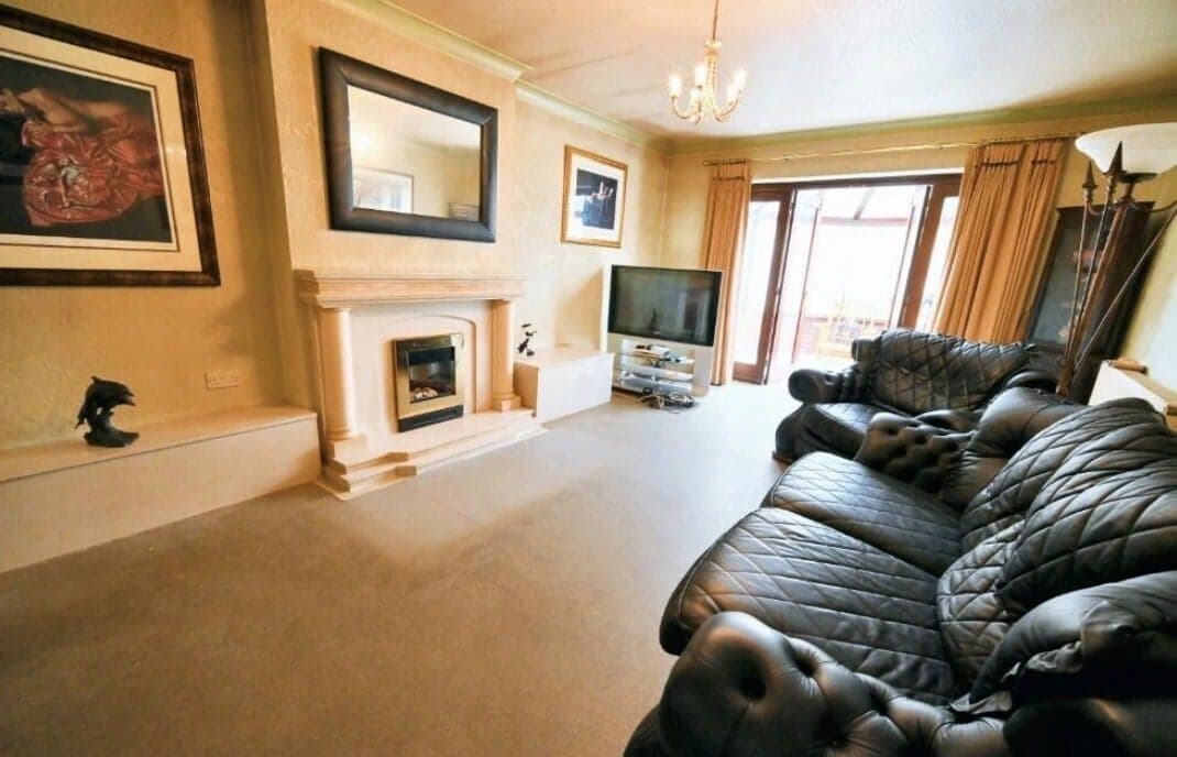 Property at Richmond Avenue, Finchfield, Wolverhampton