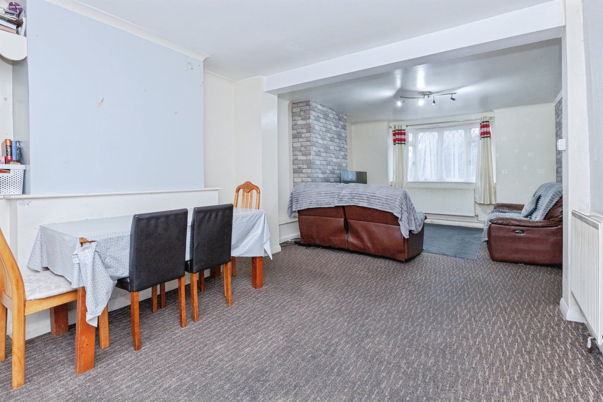 Property at Wigston Road, Oadby, Leicester