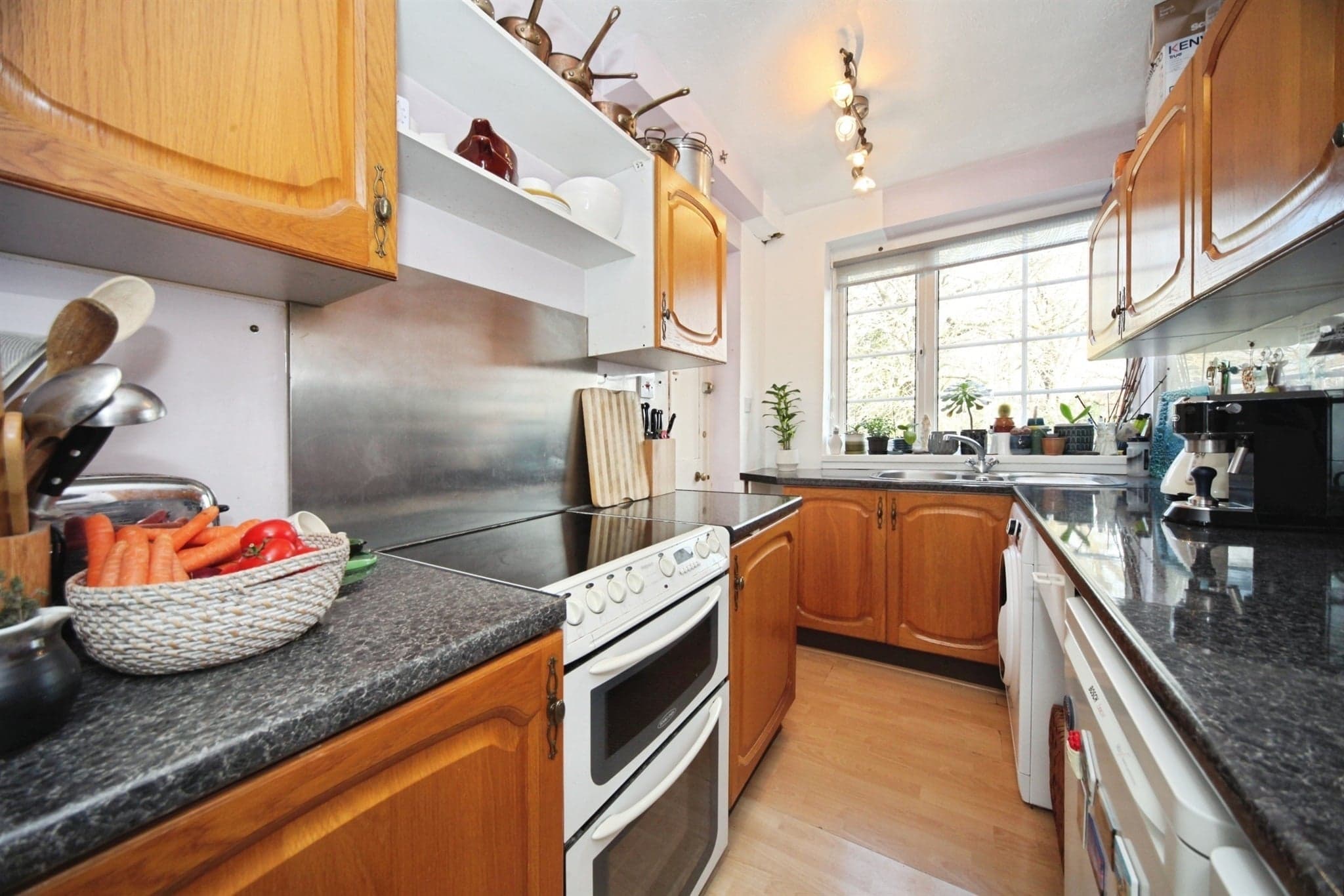 Property at New Bedford Road, Luton