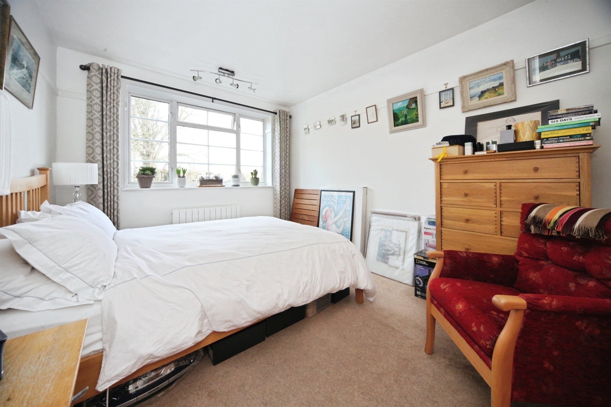 Property at New Bedford Road, Luton