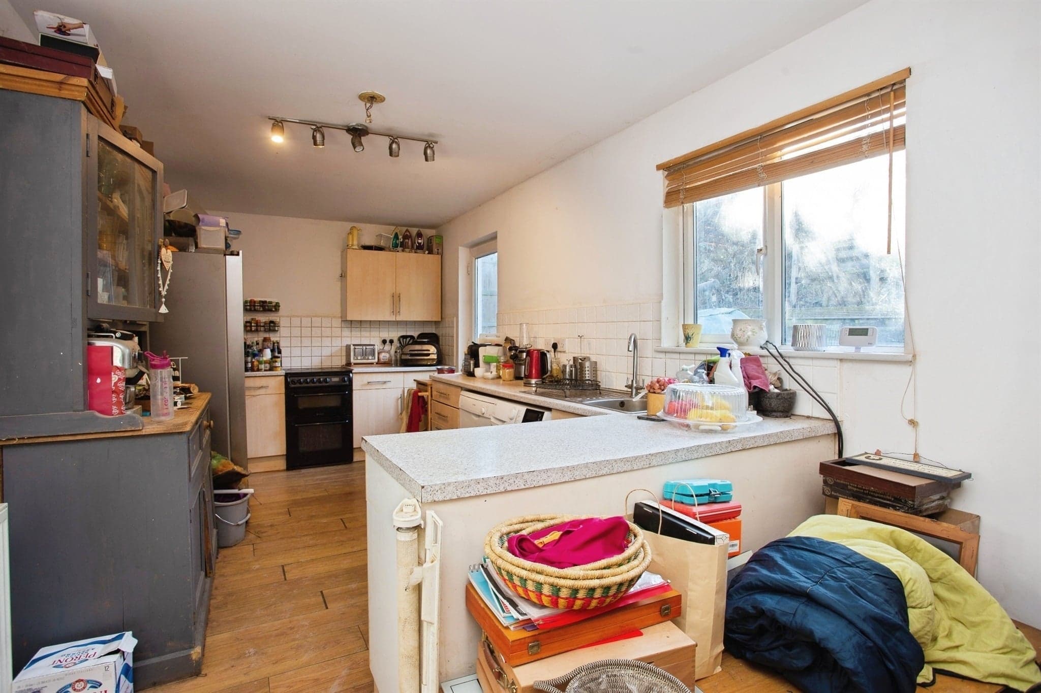 Property at Kimble Crescent, Bushey